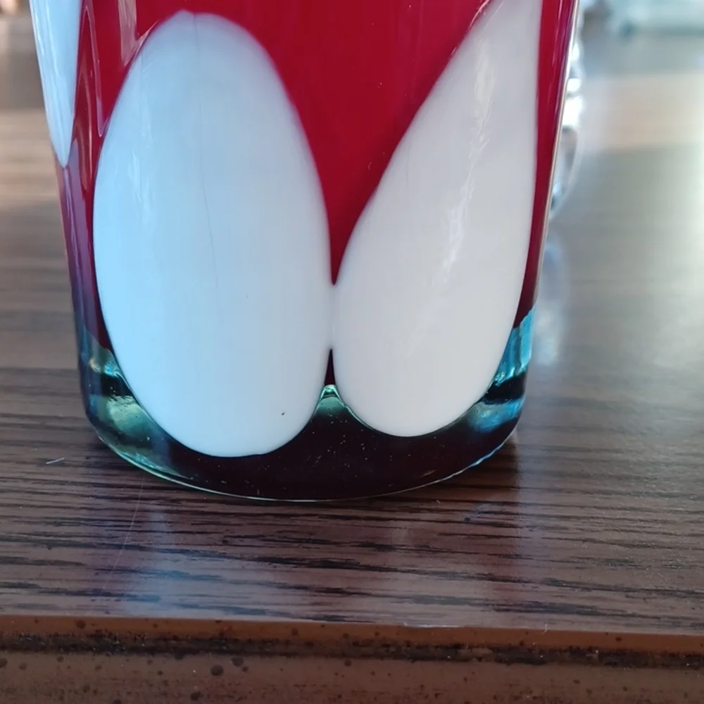 Beautiful Vibrant Red & White Tall Art Glass Vase, 10